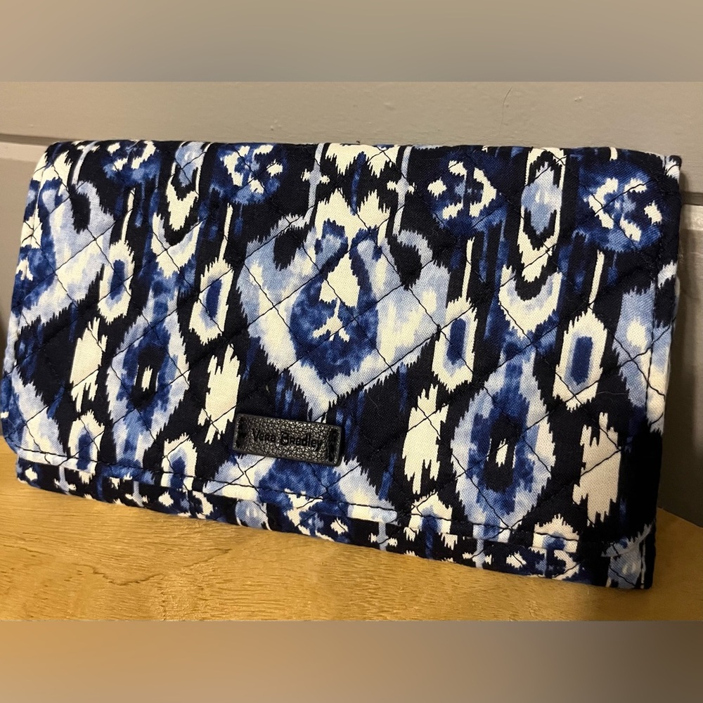 Vera Bradley wallet